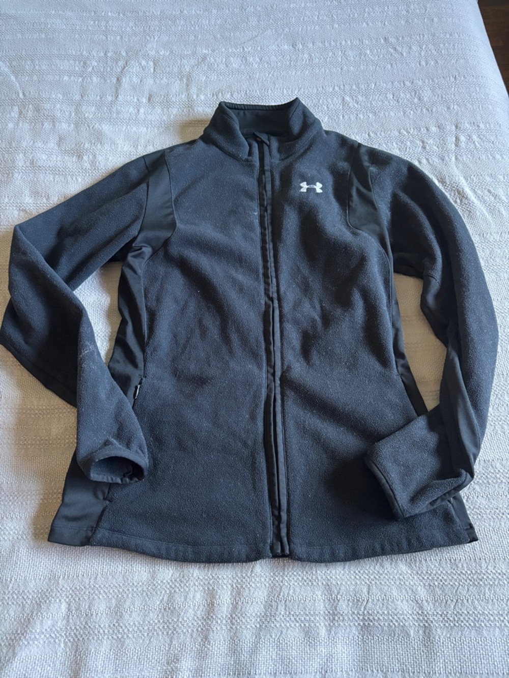 Under armour fleece jacket. Sz S